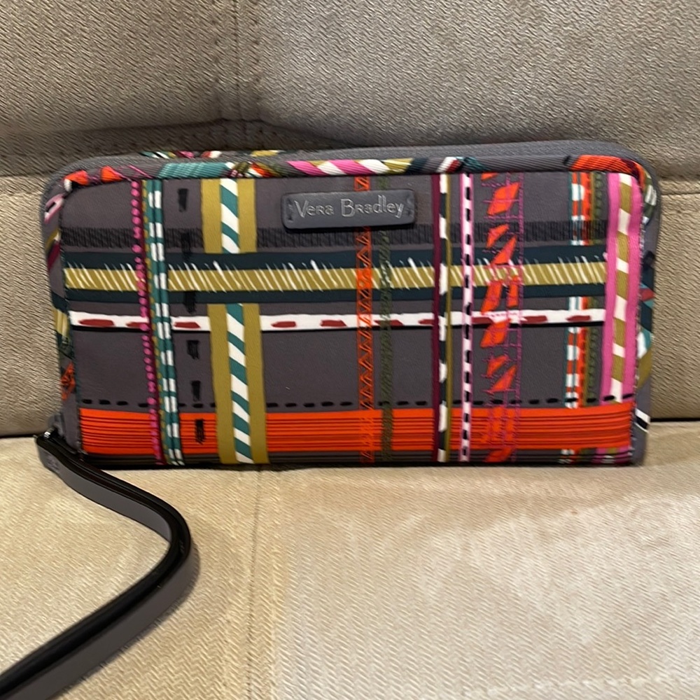 Vera Bradley RFID Wristlet